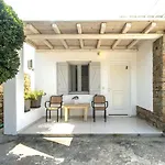 Lofos Apartments