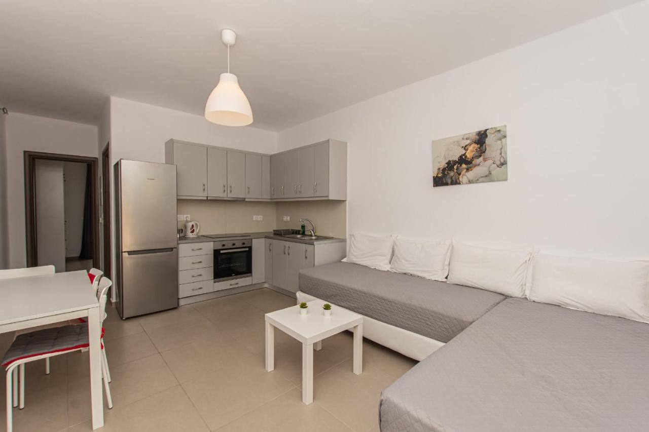 Lofos Aparthotel 3*